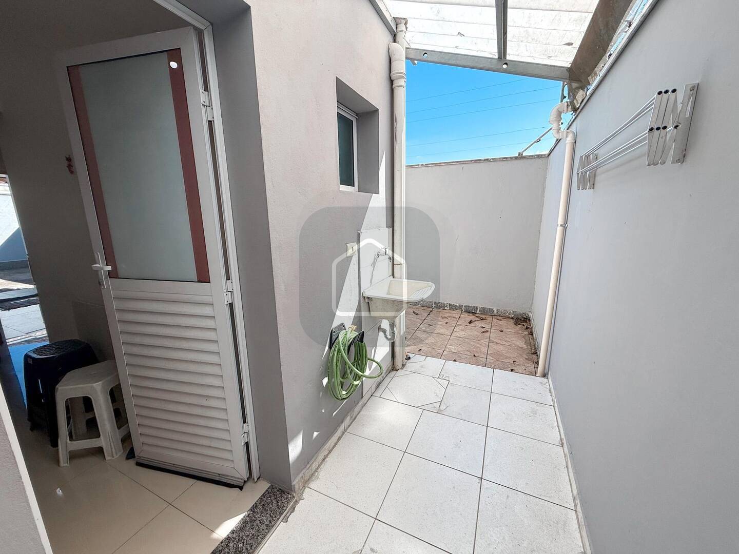 Casa à venda com 1 quarto, 38m² - Foto 12
