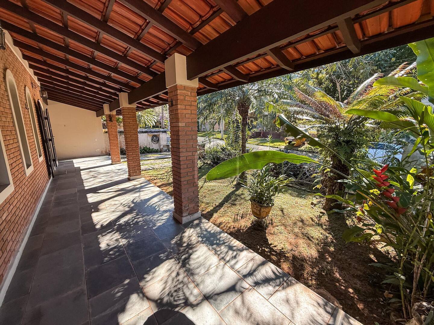 Casa, 4 quartos, 270 m² - Foto 11