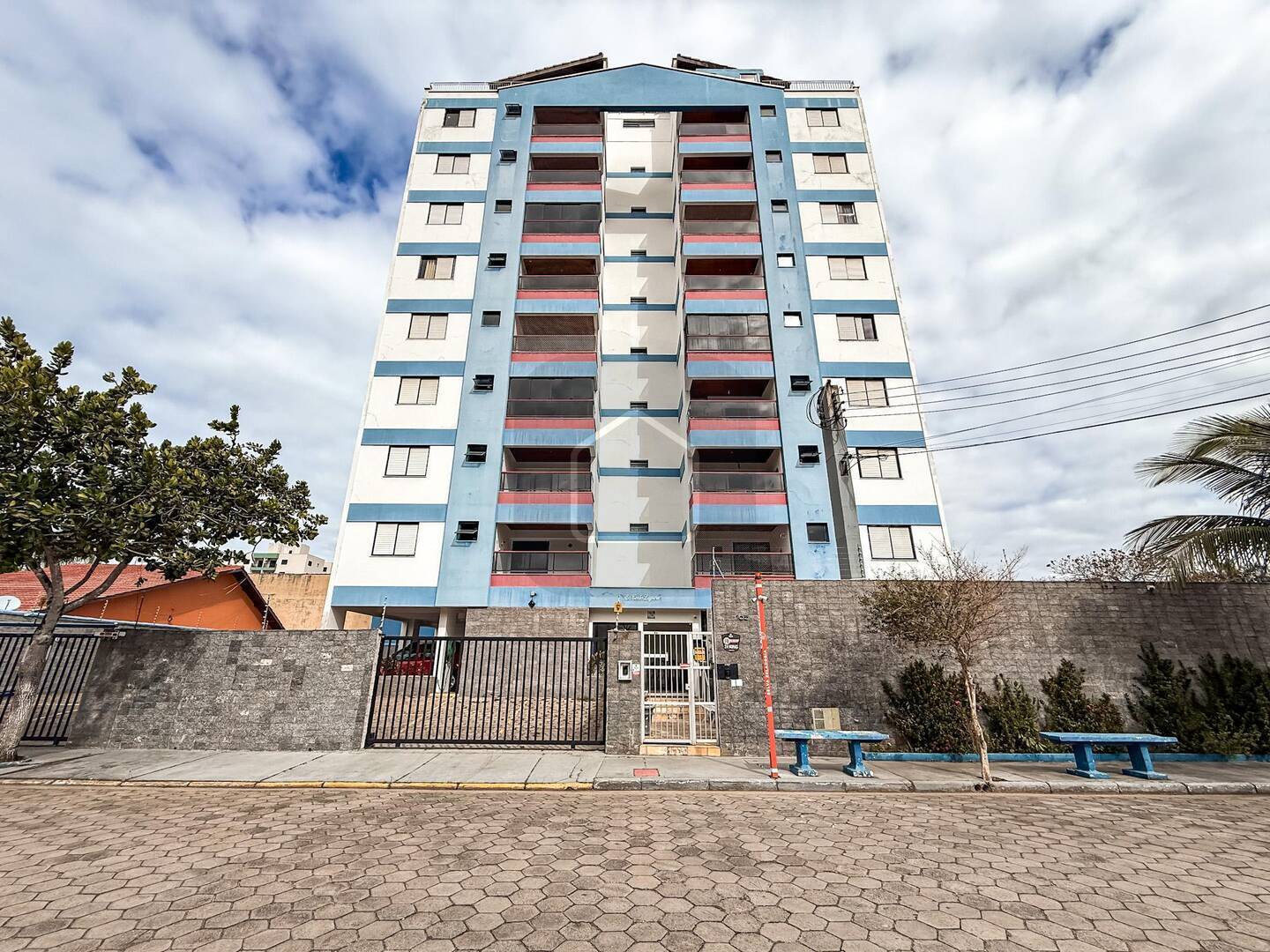 Apartamento, 2 quartos, 75 m² - Foto 1