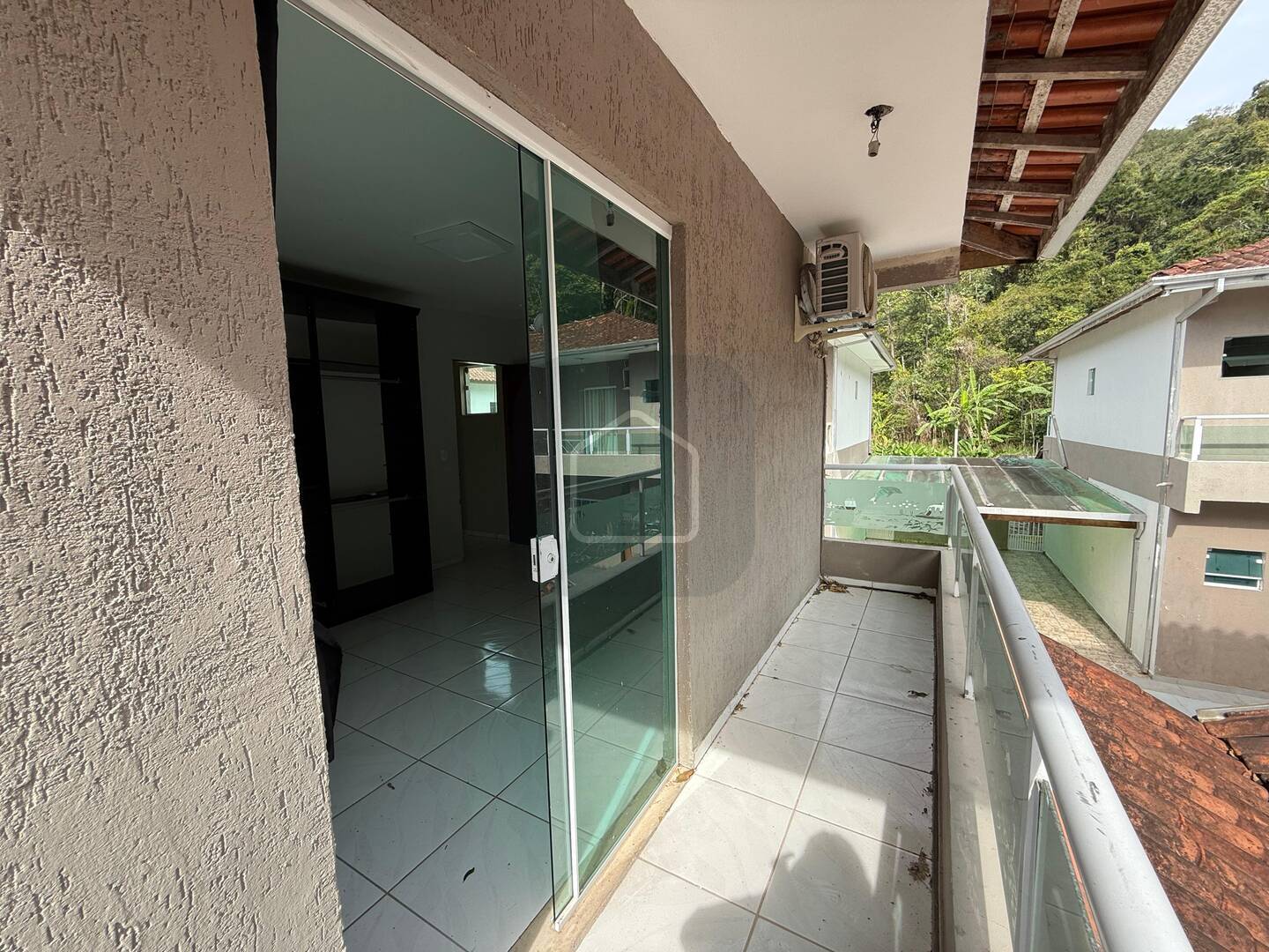 Apartamento à venda com 3 quartos, 111m² - Foto 32