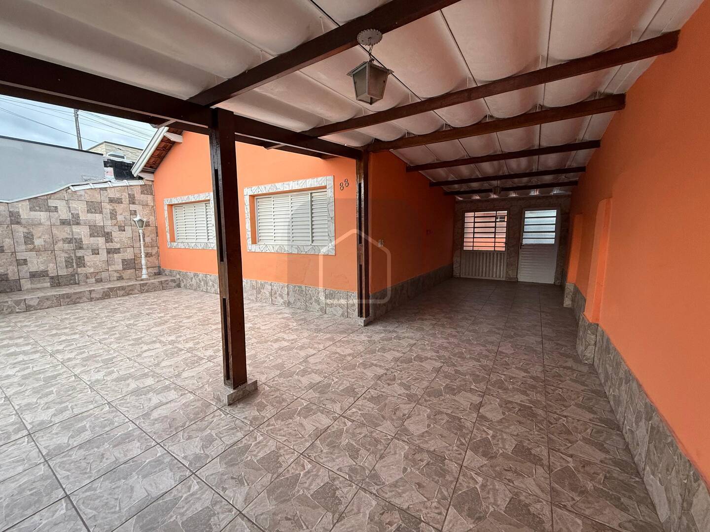 Casa para alugar com 2 quartos - Foto 1