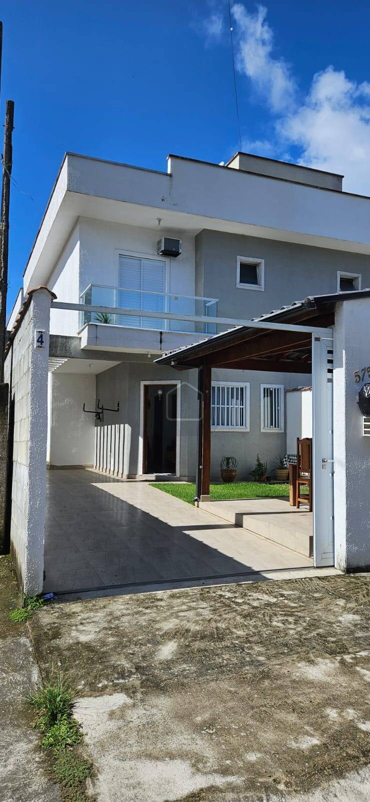 Casa, 2 quartos, 79 m² - Foto 1