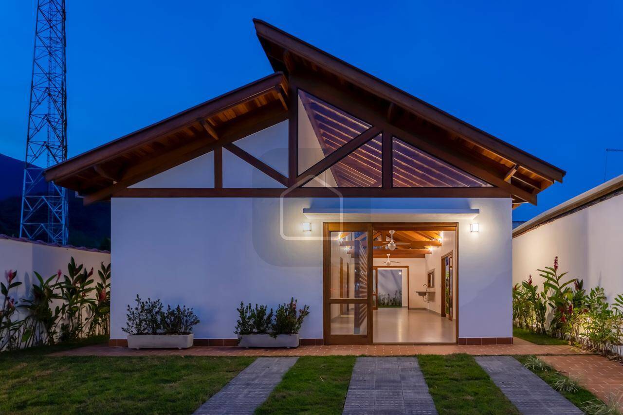 Casa, 3 quartos, 128 m² - Foto 2