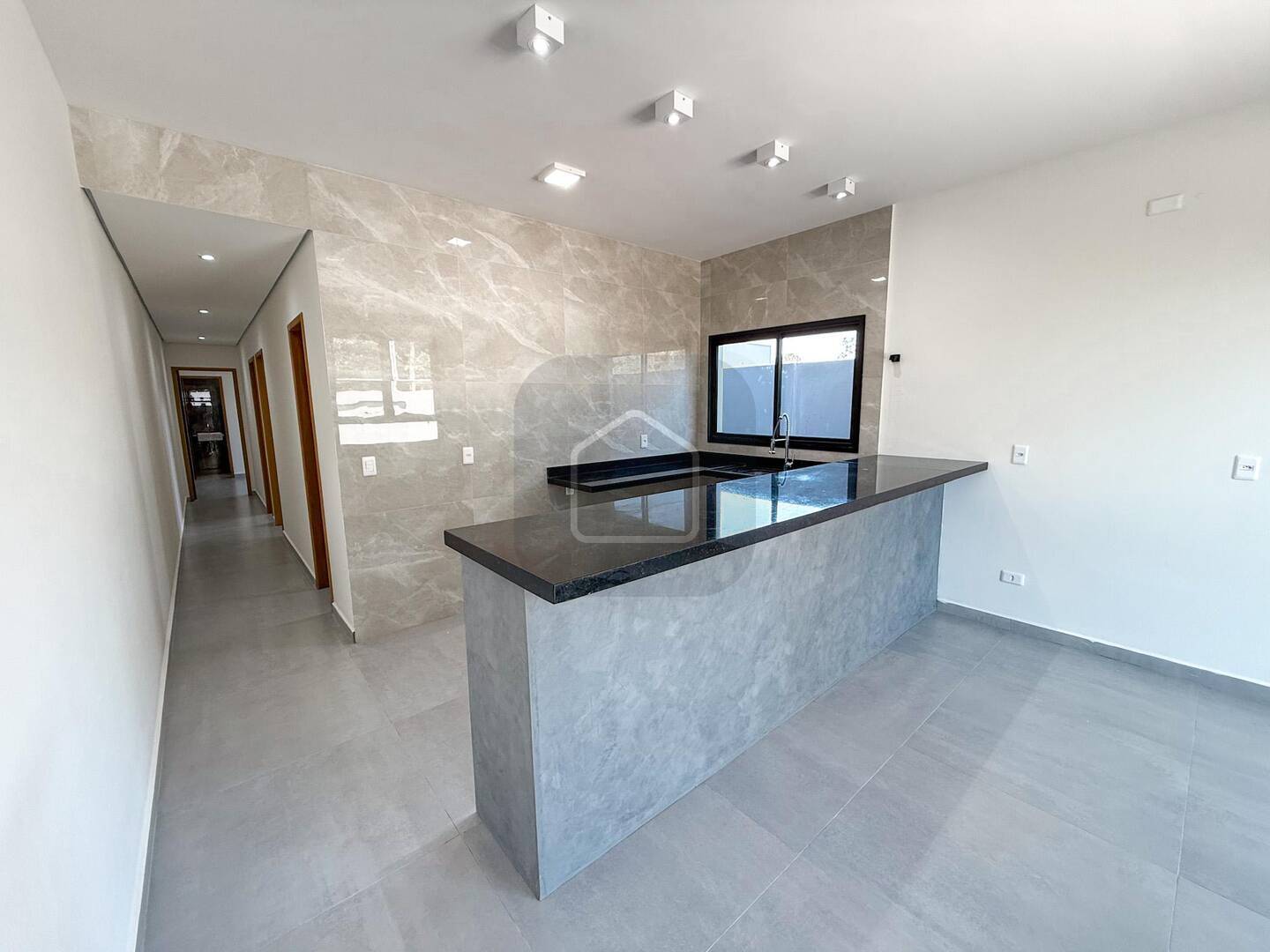 Casa à venda com 3 quartos, 73m² - Foto 8