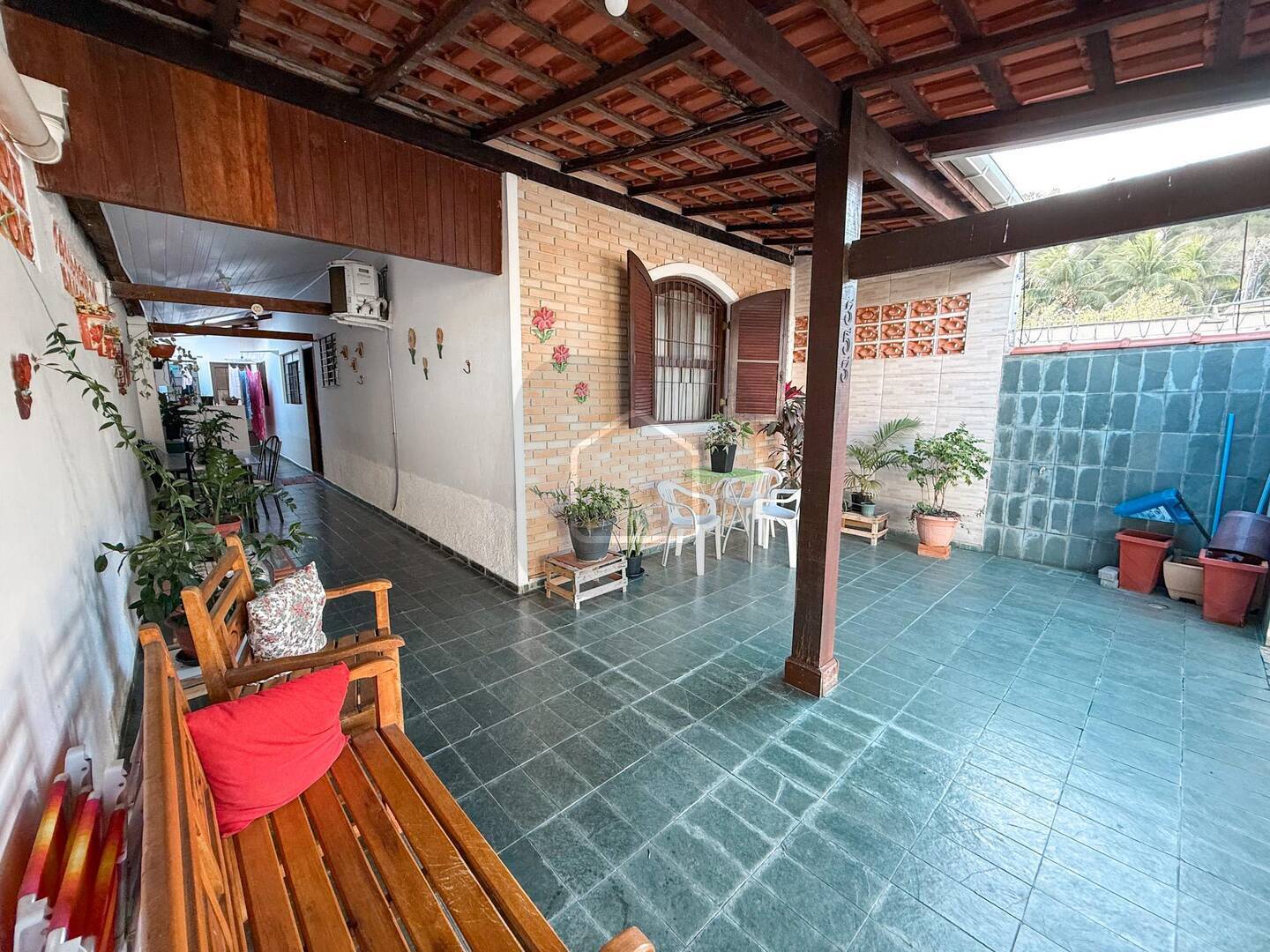 Casa, 2 quartos, 108 m² - Foto 1