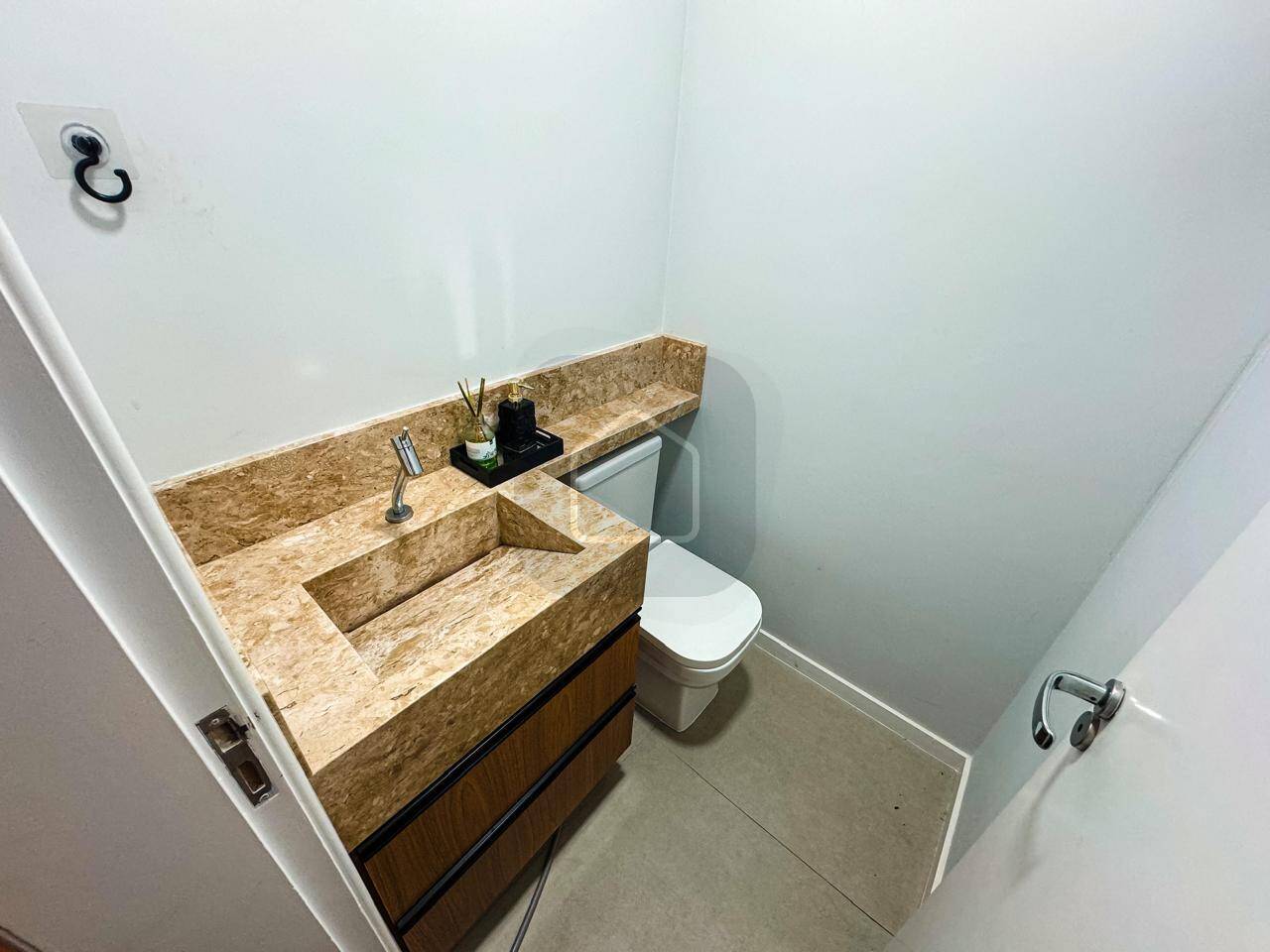 Casa à venda e aluguel com 3 quartos, 107m² - Foto 17