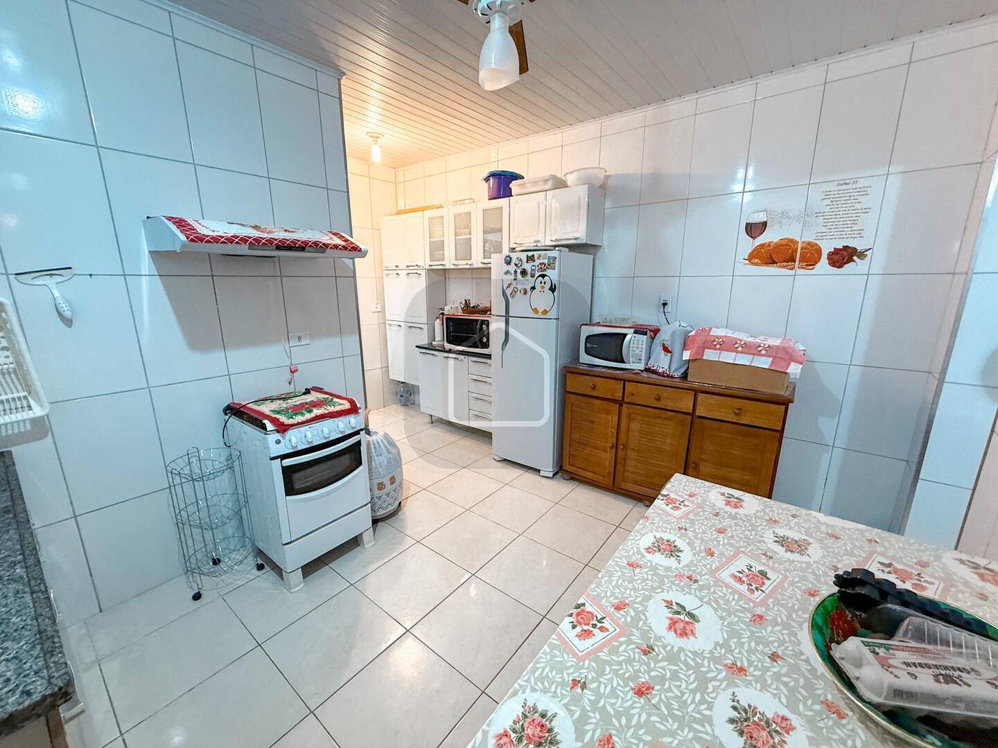 Casa à venda com 4 quartos, 135m² - Foto 16