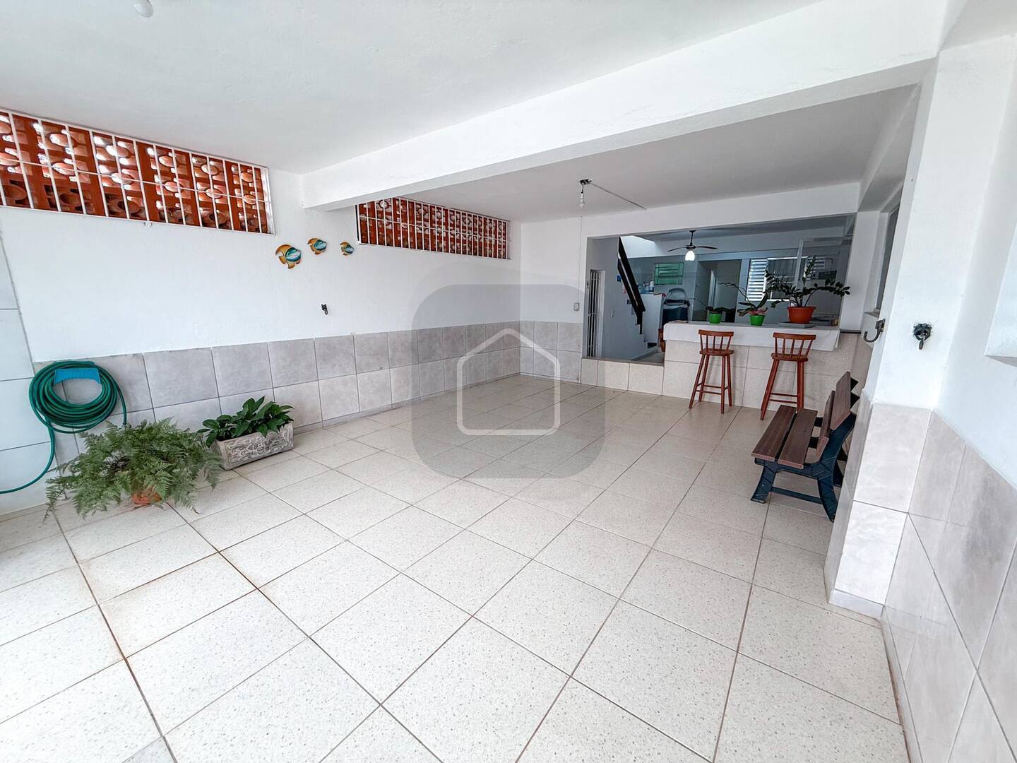 Casa à venda com 4 quartos, 135m² - Foto 8