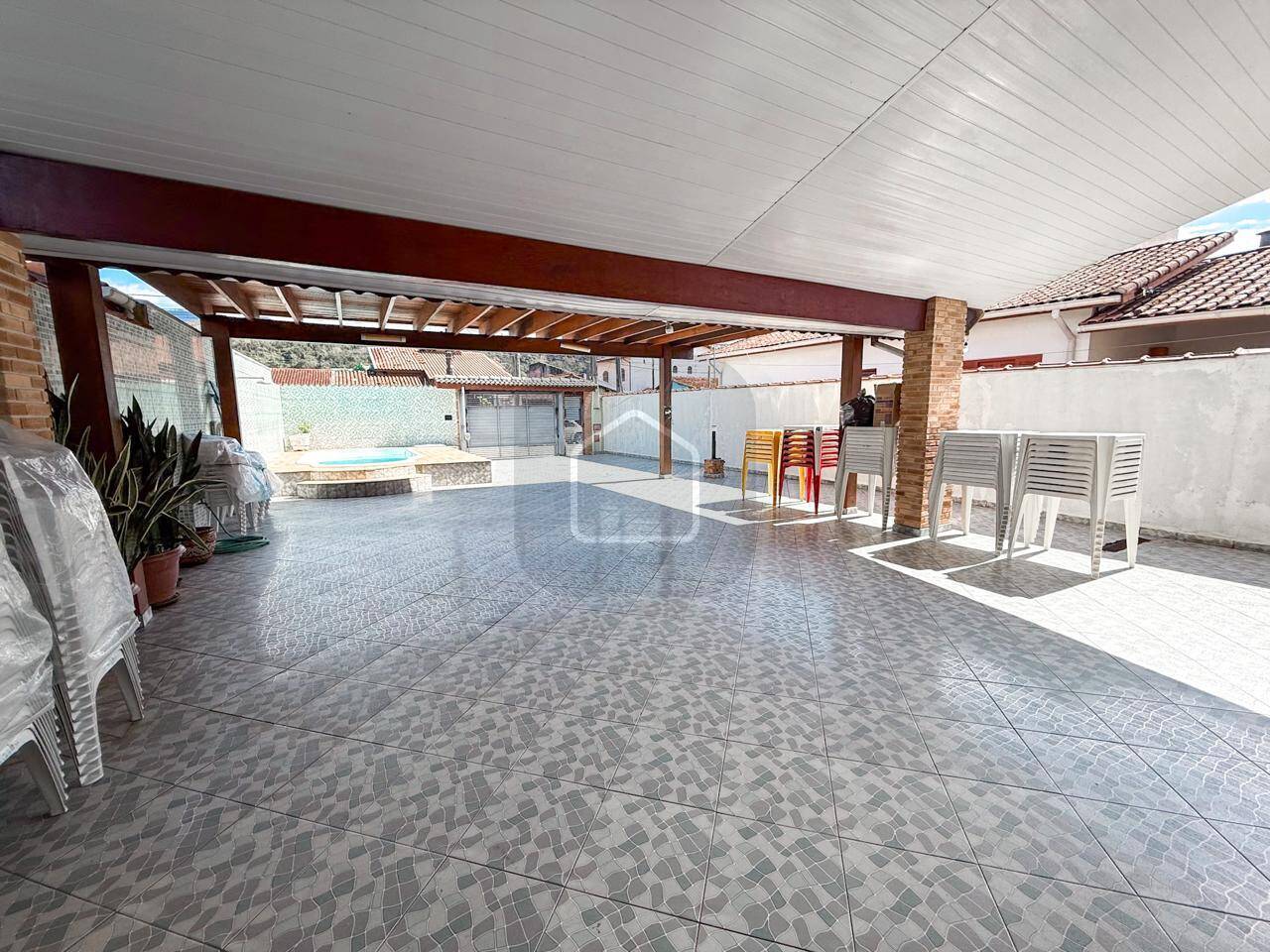 Casa, 4 quartos, 237 m² - Foto 9