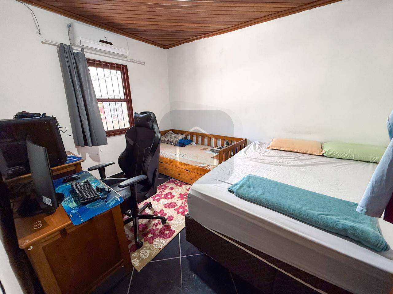 Casa, 4 quartos, 237 m² - Foto 30