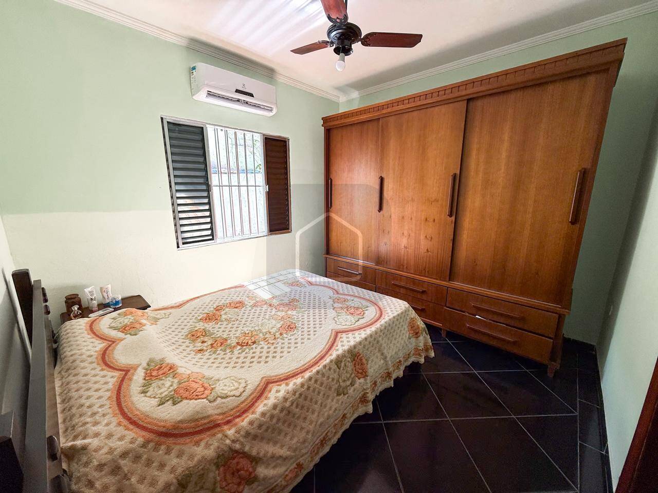 Casa, 4 quartos, 237 m² - Foto 15