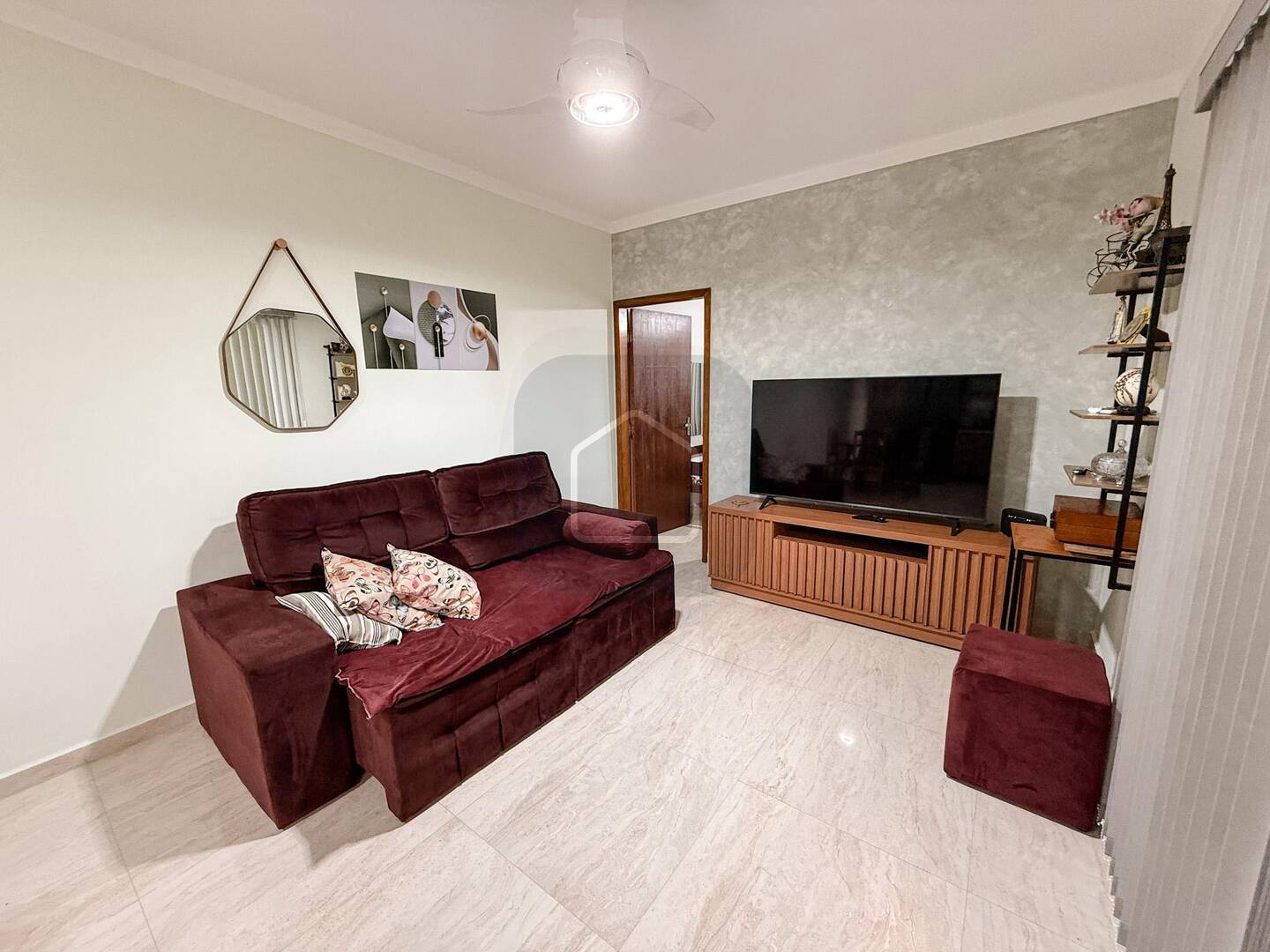 Casa, 2 quartos, 102 m² - Foto 1