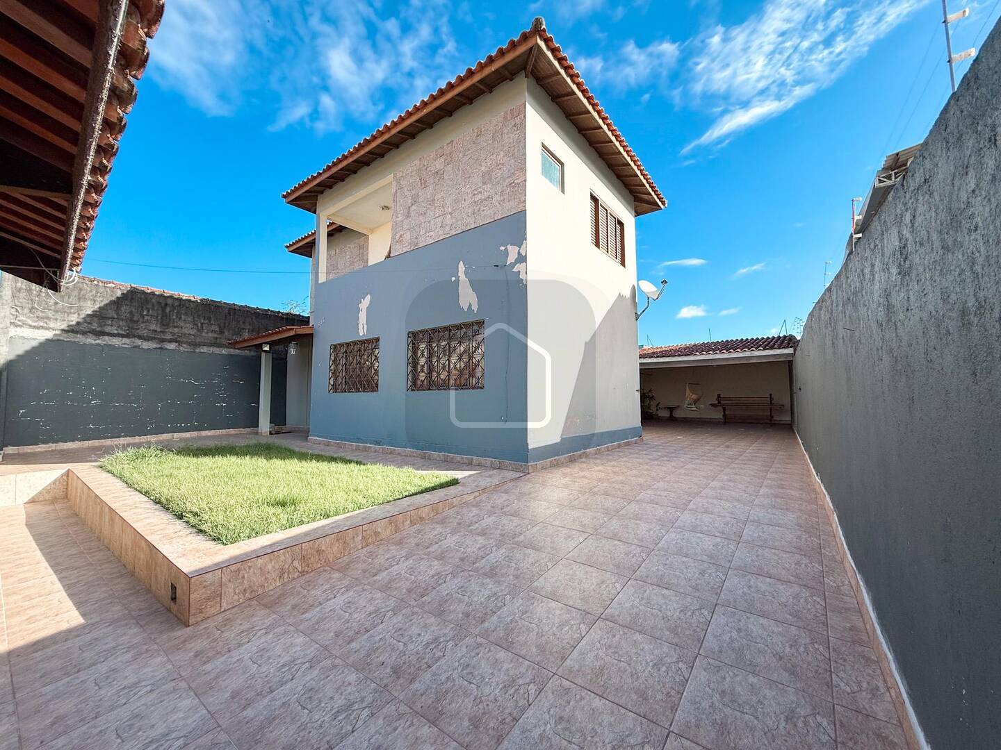 Casa, 3 quartos, 212 m² - Foto 3